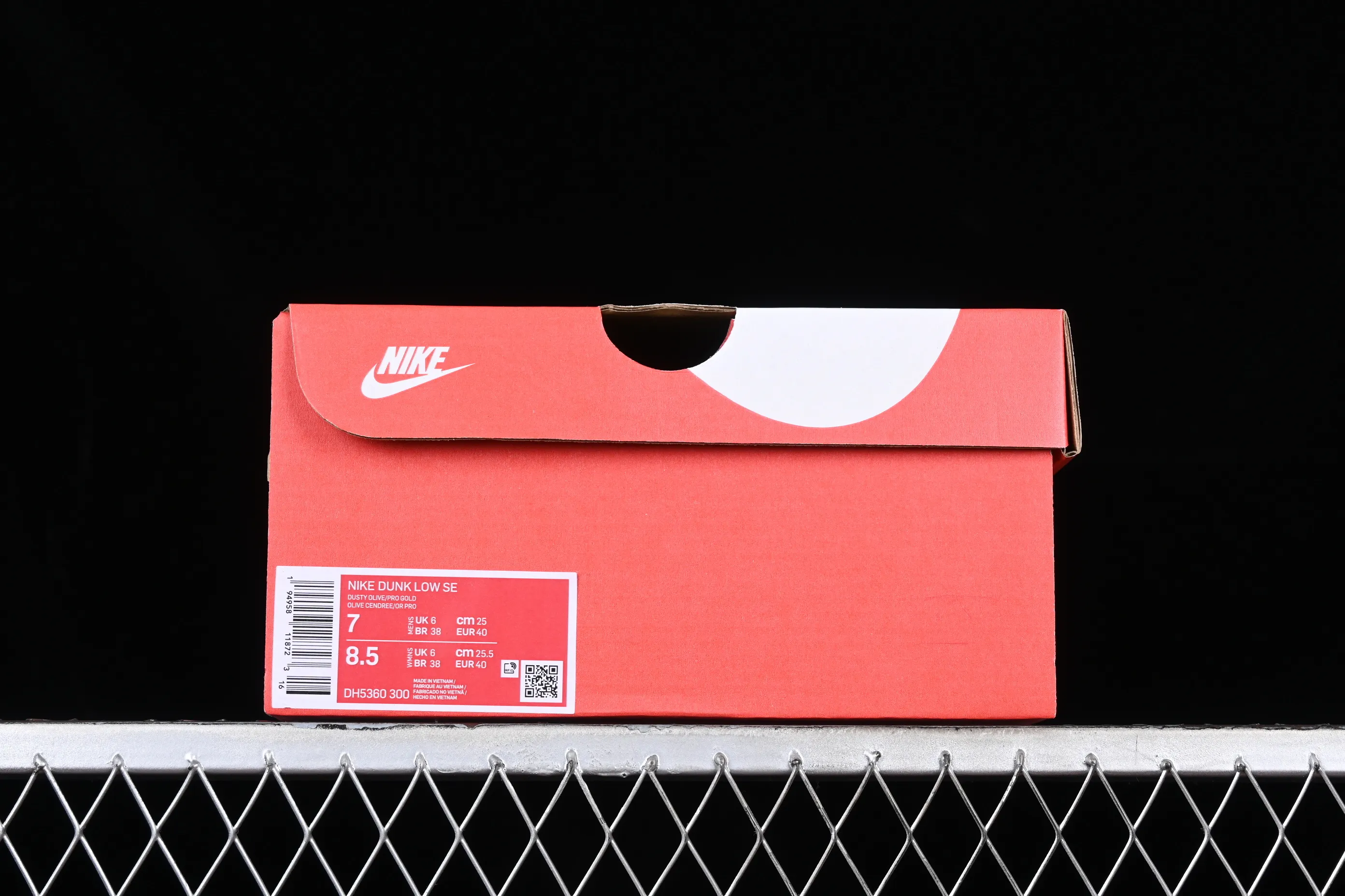 All Categories Nk SB Dunk Series Nk SB Dunk Low Low-top Sneakers Nk SB Dunk Low Prm Green Brown Orange SB Smashed Backboard Fashion Casual Sneakers DH5360-300
